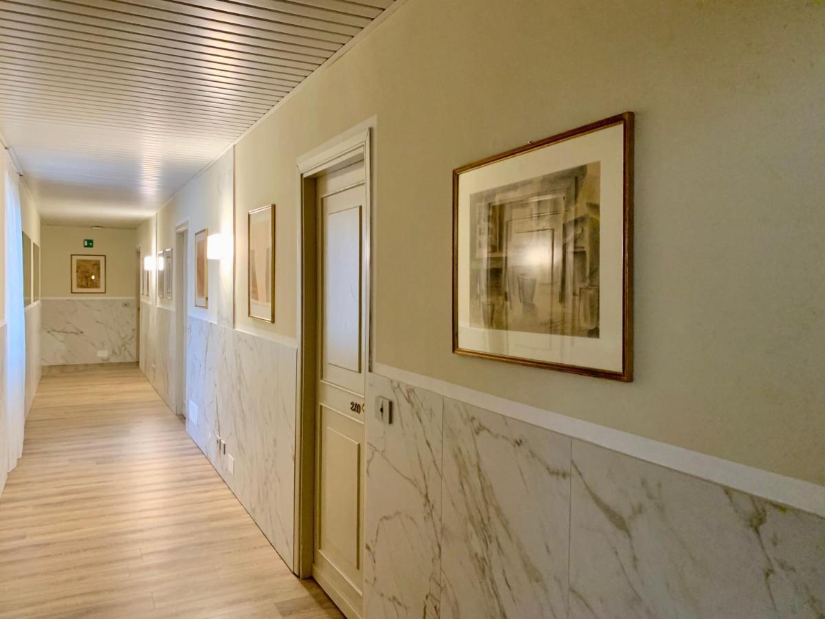 Hotel Brescia Boario Terme Exterior foto